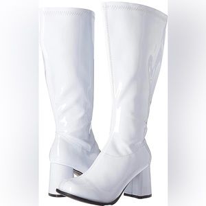 Women’s Ellie Patent Leather White GoGo Boots Size 9